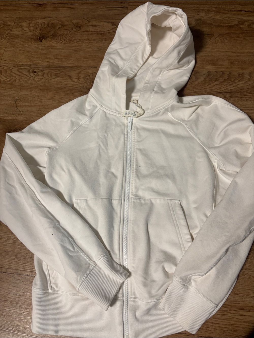 Lululemon jacket size 6